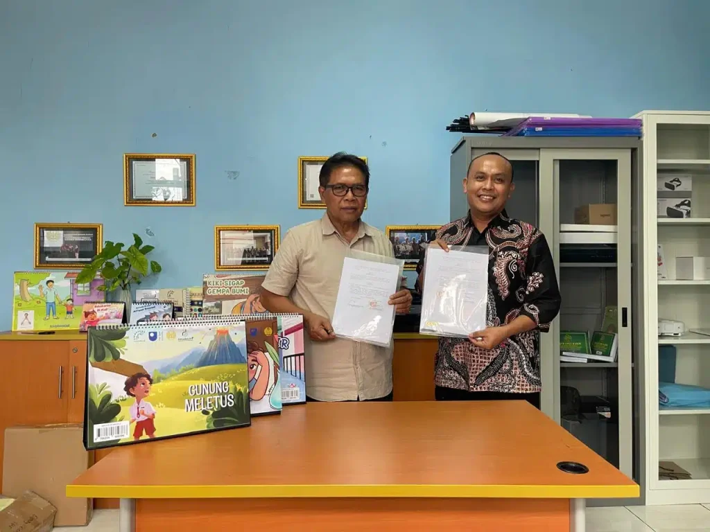 Kerjasama penerbitan dengan UNESA